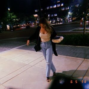 Meet your Posher, Paige